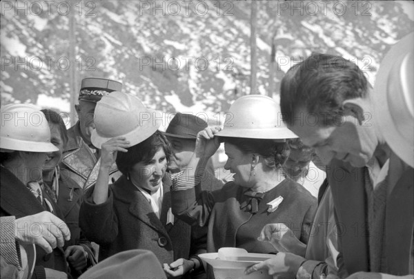 Celebration on the occasion of the San Bernardino tunnel break through, 1965