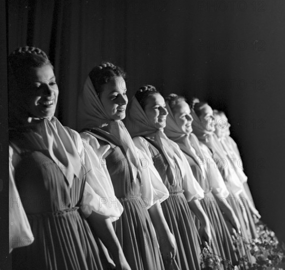 Russian dance company Beriozka, dancers. Zurich 1954
