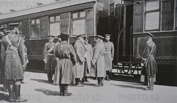 Commander-in-Chief General Linevich in Gongzhuling Photo by Gusev