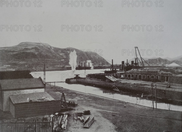 Port Arthur Japanese shelling of the cruiser Bayan Explosion of an 11-inch shell Photograph of Captain Pravikov