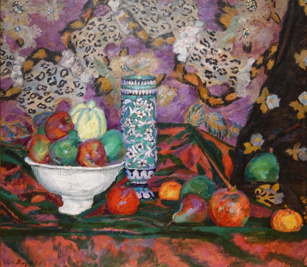 Still Life with Fruits, Set against a Fabric Background 1908 Mashkov Ilya Ivanovich (1881-1944)