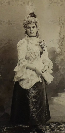 Vera Mukhina (1889-1953) in ""living pictures