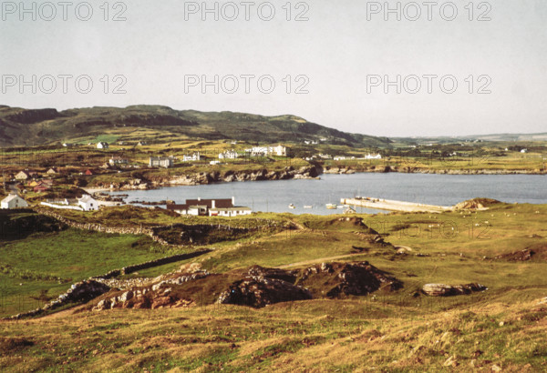 Coastal fishing village of Portnablagh.