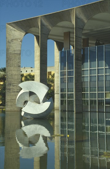 BRAZIL, Federal District, Brasilia, "Hamarati Palace housing the Foreign Office, with meteor statue outside"