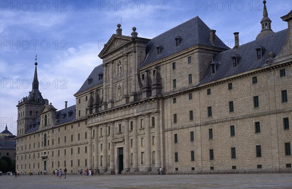 SPAIN, Madrid State, Escorial, Exterior of the Monastery