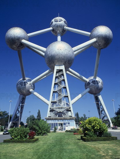BELGIUM, Brabant  , Brussels, "The Atomium. There are nine steel spheres, housing exhibition spaces and a restaurant, connected via tubes with escalators. "