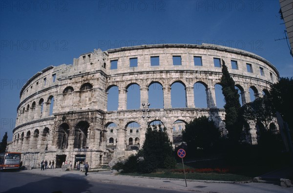 CROATIA, Pula, The Roman amphitheatre exterior