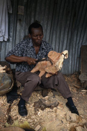 KENYA, Mombasa , Wood Carving