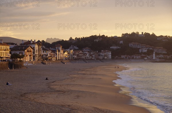 FRANCE, Aquitaine , Pyrenees Atlantique, St Jean De Luz main beach at sunset