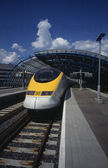 TRANSPORT, Rail , Eurostar Train, Eurostar Train at Waterloo Station Platform