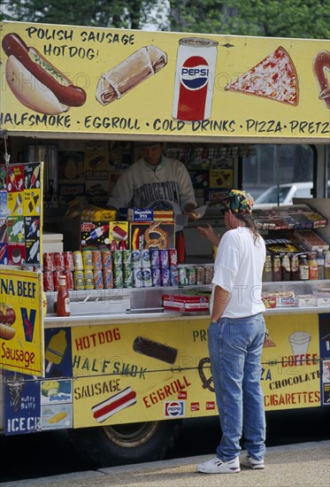 USA, Washington DC , Hot Dog Vendor