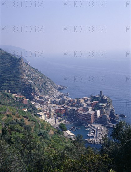 ITALY, Cinque Terra, Vernazza, General view over the coast and port.