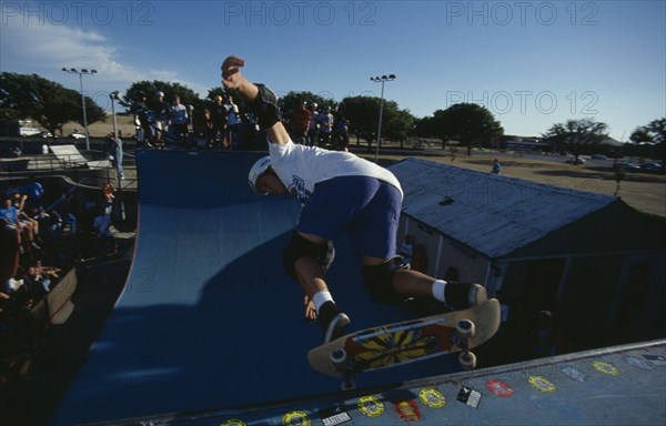 10086675 SPORT Skateborading Skateborading at Southsea