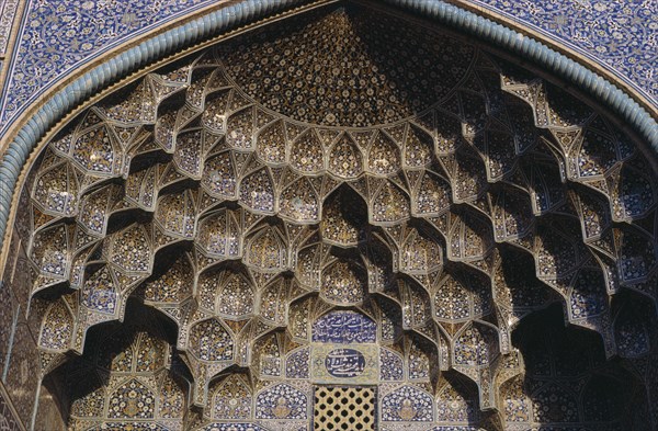 IRAN, Esfahan, Mosque detail Esfahan Isfahan