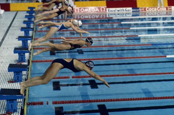 10044879 SPORT Water Swimming View across the start line at Crystal Palace as swimmers dive in