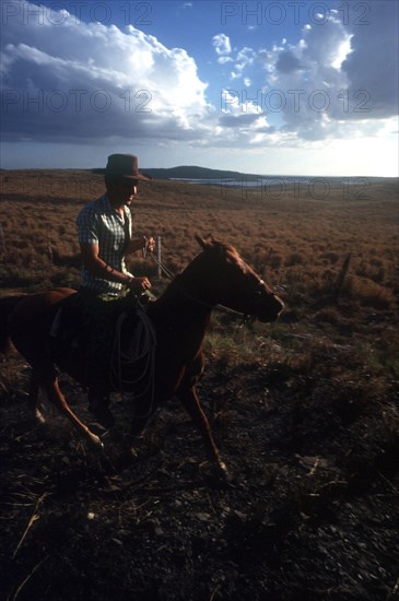 CUBA, Sancti Spiritus, Trinidad, Man on horseback