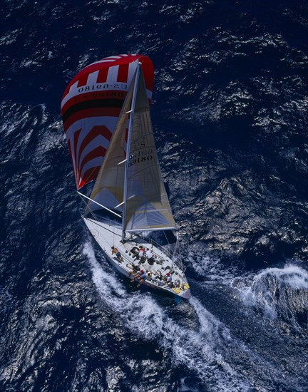 HAWAII, Sport, Sailing, Aerial view over people on yacht  sailing across the sea