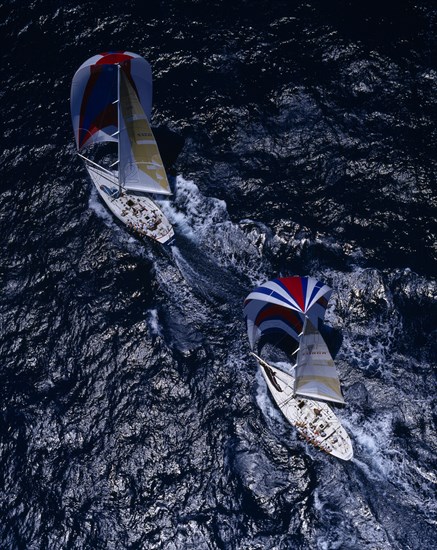 HAWAII, Sport, Yachting, Aerial view over two yachts sailing at speed along the sea