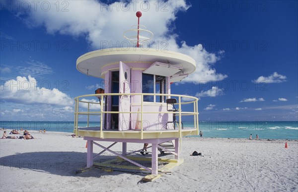 USA, Florida, Miami Beach, Lifeguard station on sandy beach
