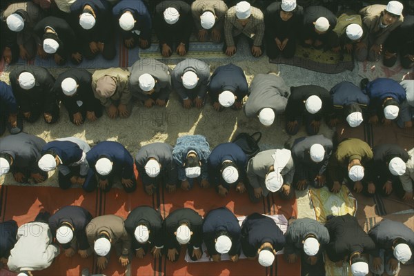CHINA, Gansu Province, Lanzhou, Looking down on Muslims at prayer.