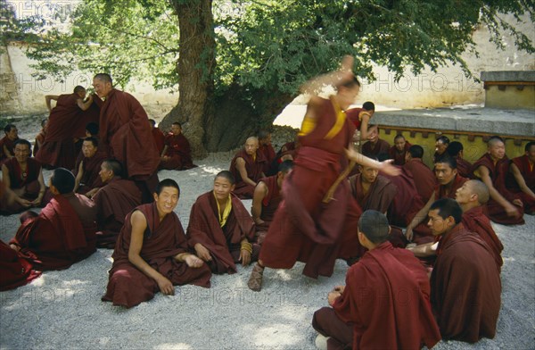 TIBET, Sera Monastery, Monks debating