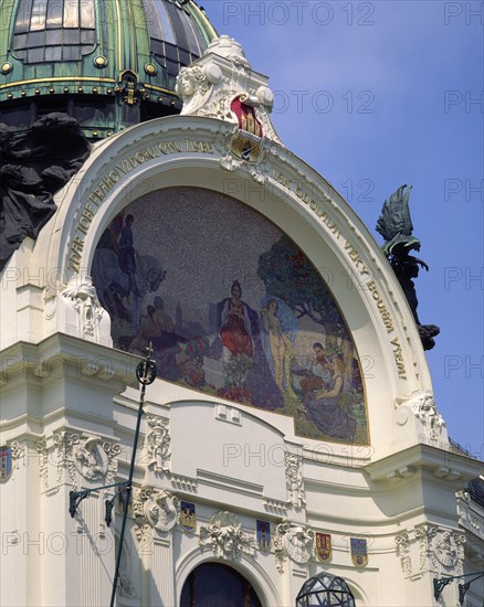 CZECH REPUBLIC, Stredocesky , Prague, Municipal House.  Detail of domed roof and art nouveau painting and architecture.