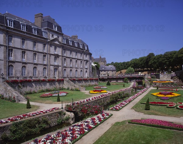 FRANCE, Britanny Morbihan, Vannes, "Hermine Castle, view of exterior and formal garden."