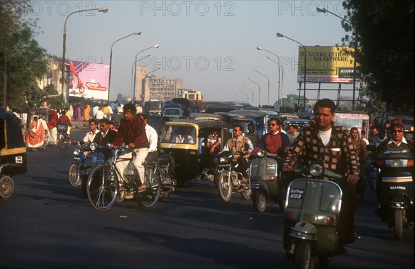 INDIA, Gujarat, Ahmedabad, Congested traffic in heavily polluted city.