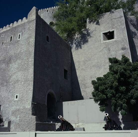 OMAN, Capital Area, Muscat, "Fort Mirani. Crenellated walls, brass canon and balls."