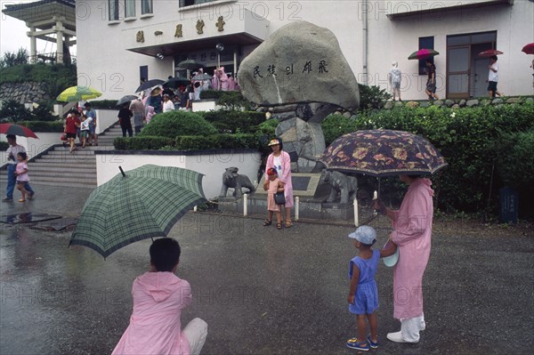 SOUTH KOREA, Border, Unification Observatory.  South Koreans have their photographs taken at the border with North Korea.