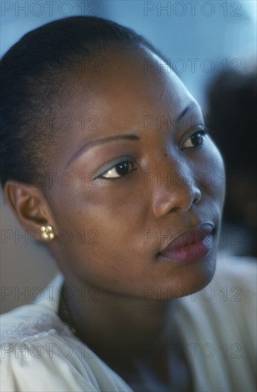 ZAIRE, Portraits, Young woman.  Head and shoulders portrait.