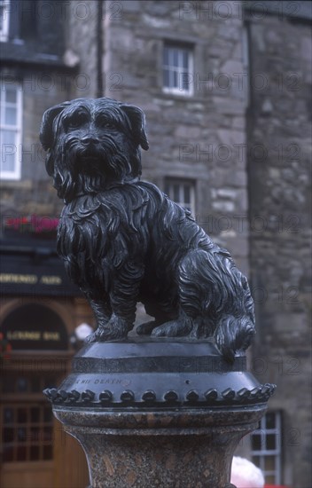 SCOTLAND, Lothian, Edinburgh, Statue of Greyfriars Bobby a Skye Terrier who guarded the grave of his master John Gray for 14 years