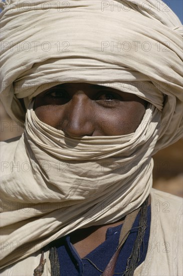 MALI, Tribal People, Head and shoulders portrait of Touareg man.