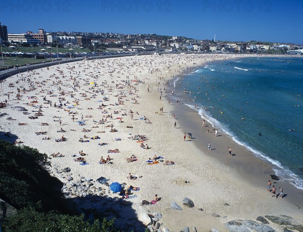 AUSTRALIA, New South Wales, Sydney, View over busy Bondi Beach