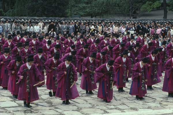 SOUTH KOREA, Seoul, Chongmyo Confucian rites.