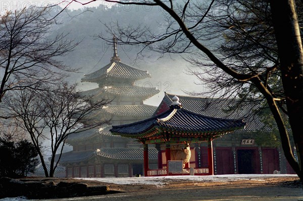SOUTH KOREA, Songnisan National Park, Popchusa, View of the Temple that dates from 553AD