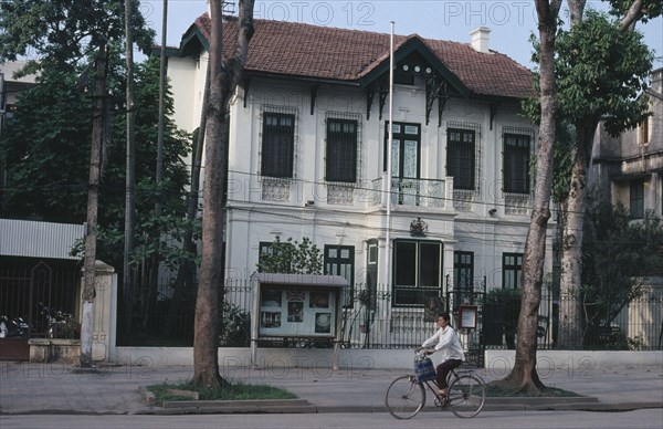VIETNAM, North, Hanoi, The British Embassy exterior.