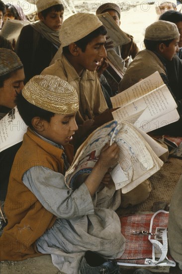 PAKISTAN, Religion, Islam, Islamic education. Boys learning the Koran.