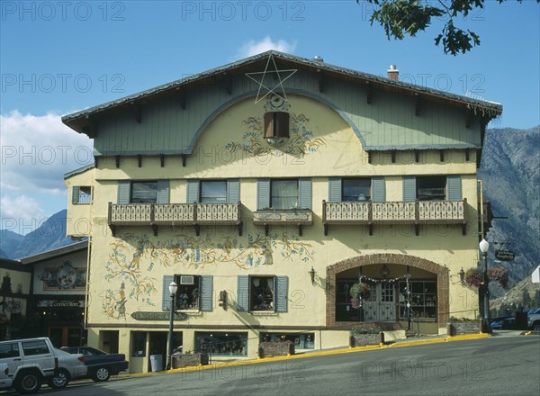 USA, Washington State, Chelan, Leavenworth. Typical town architecture in a Bavarian theme dating from 1960