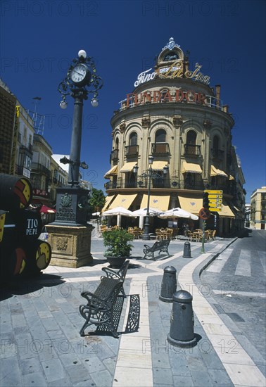 SPAIN, Andalucia, Cadiz, Jerez de la Frontera. El Gallo Azul building in the town centre