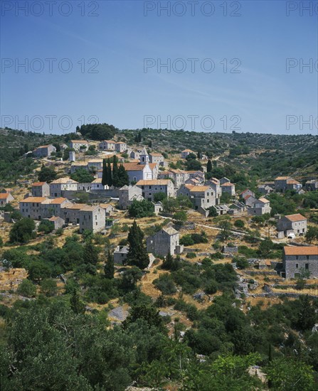 CROATIA, Hvar Island, Inland hillside village