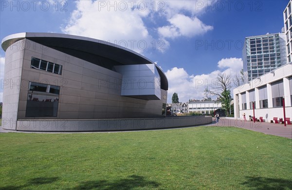 HOLLAND, Noord, Amsterdam, Van Gogh Museum exterior