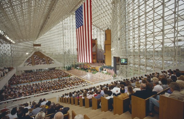 USA, California, Los Angeles, Crystal Cathedral.  Interior and congregation on Memorial Day