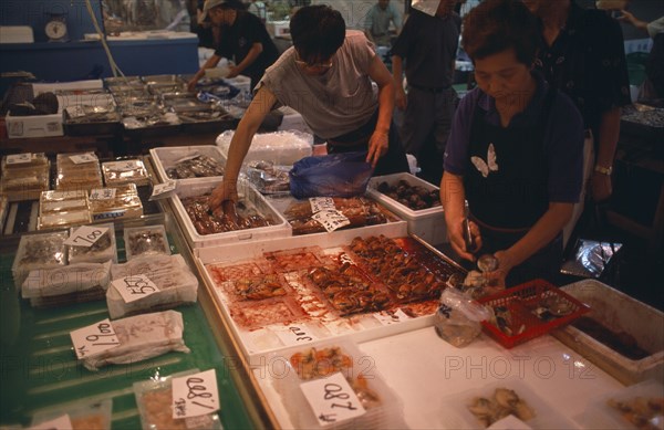 JAPAN, Honshu, Tokyo, Tsukiji Fish Market with displays of various seafood