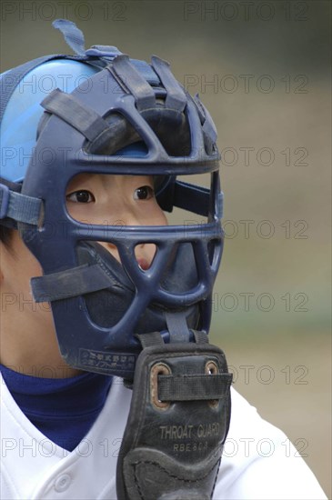 JAPAN, Chiba, Tako, "11 year old, 5th grader Taku Kikawa, catches for Toujou Shonen Yakyu baseball Club, little league"
