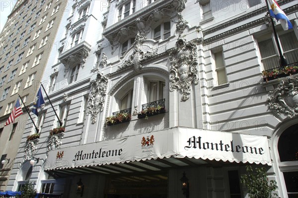 USA, Louisiana, New Orleans, French Quarter. Entrance to the Monteleone Hotel