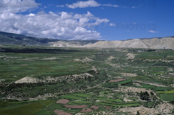 NEPAL, Mustang, Namgyal, Agricultural landscape north of Lo Manthang.