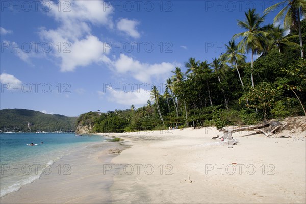 WEST INDIES, St Vincent & The Grenadines, Bequia, Princess Margaret beach