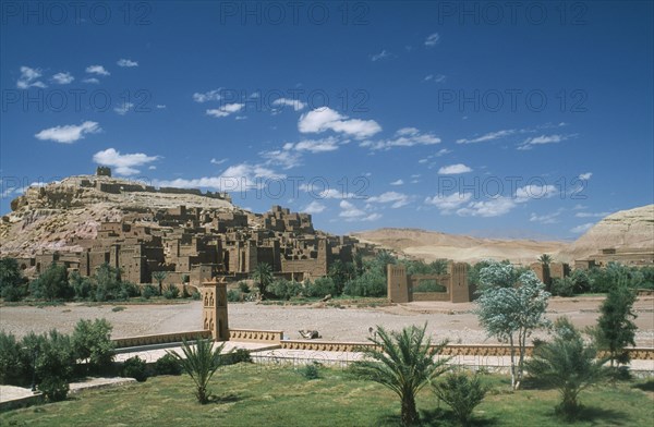 MOROCCO, Ait Benhaddou, Kasbah and village famous for appearing in films such as Jesus of Nazareth and Lawrence of Arabia.