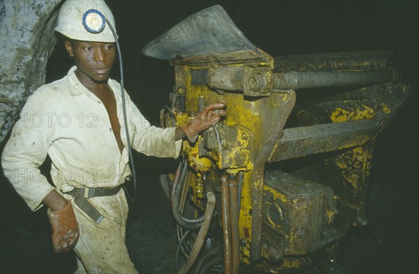ZIMBABWE, Industry, Working underground in the Arcturus gold mine.